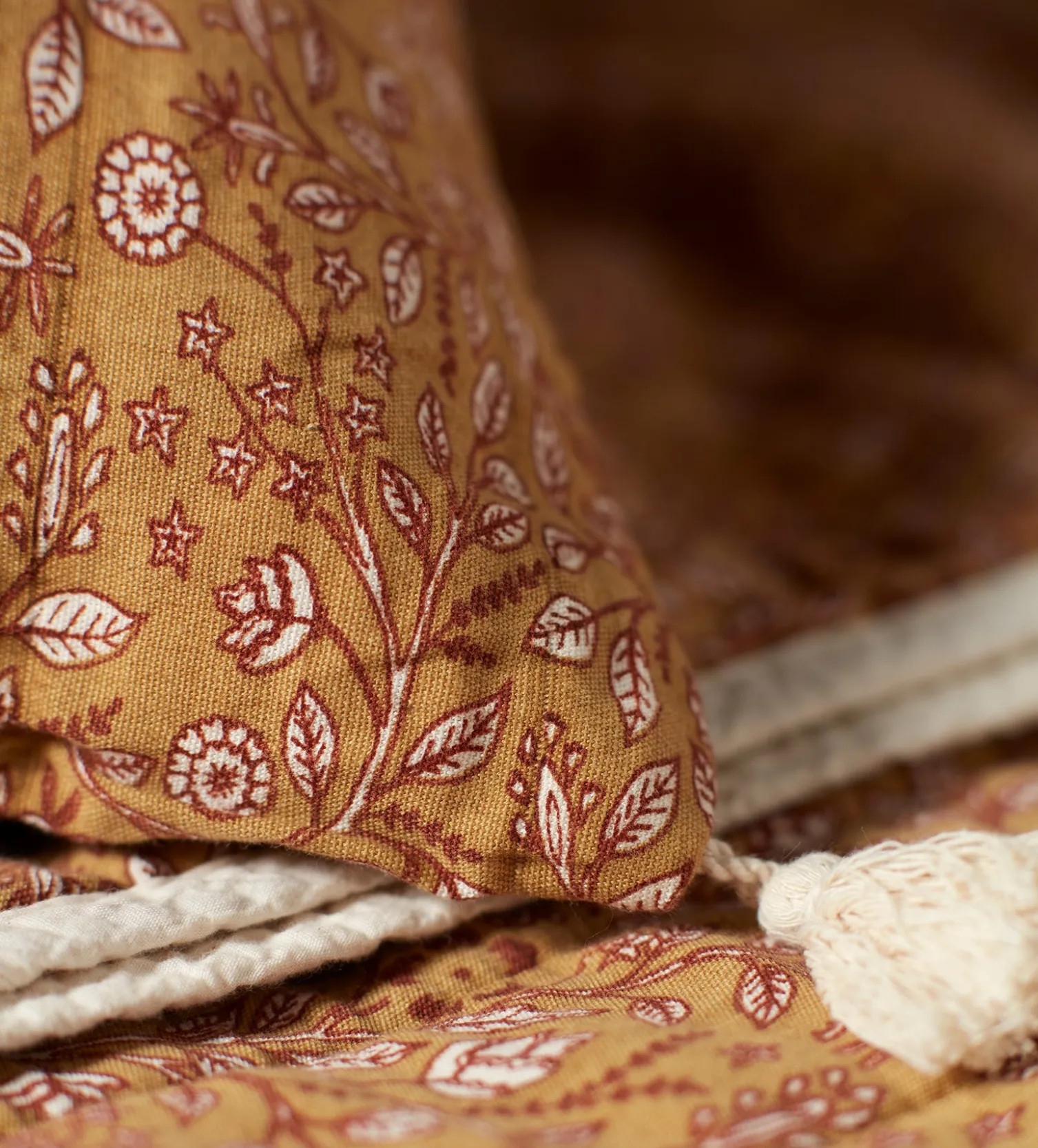 Secret Linen Store Anika Floral 100% Cotton Cushion Cover