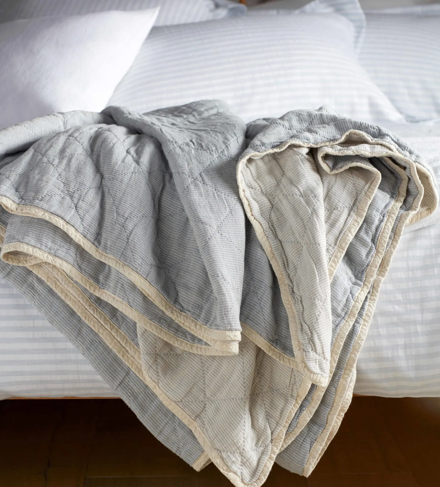Secret Linen Store 100% Cotton Quilted Throw