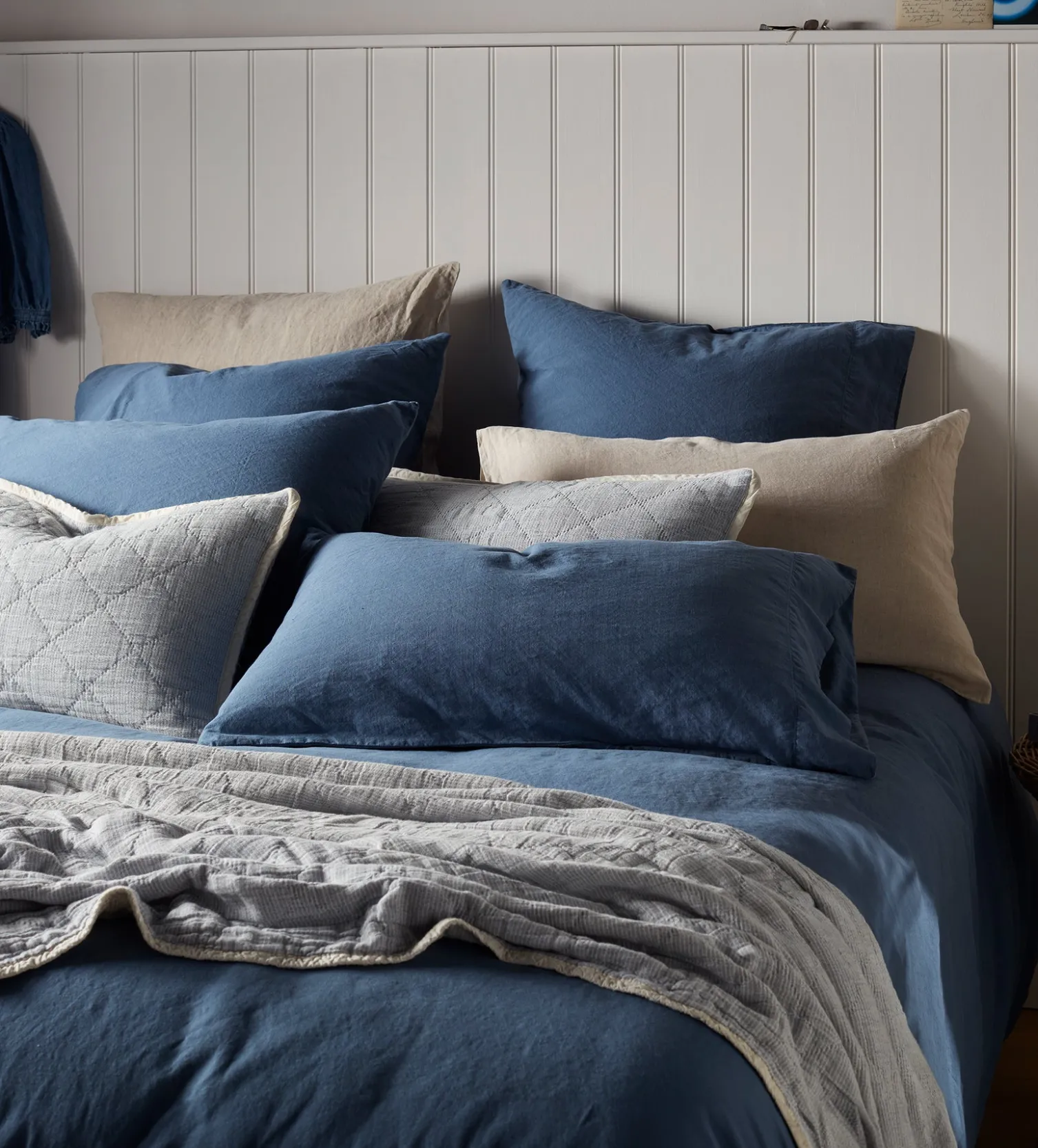 Secret Linen Store 100% Cotton Quilted Throw