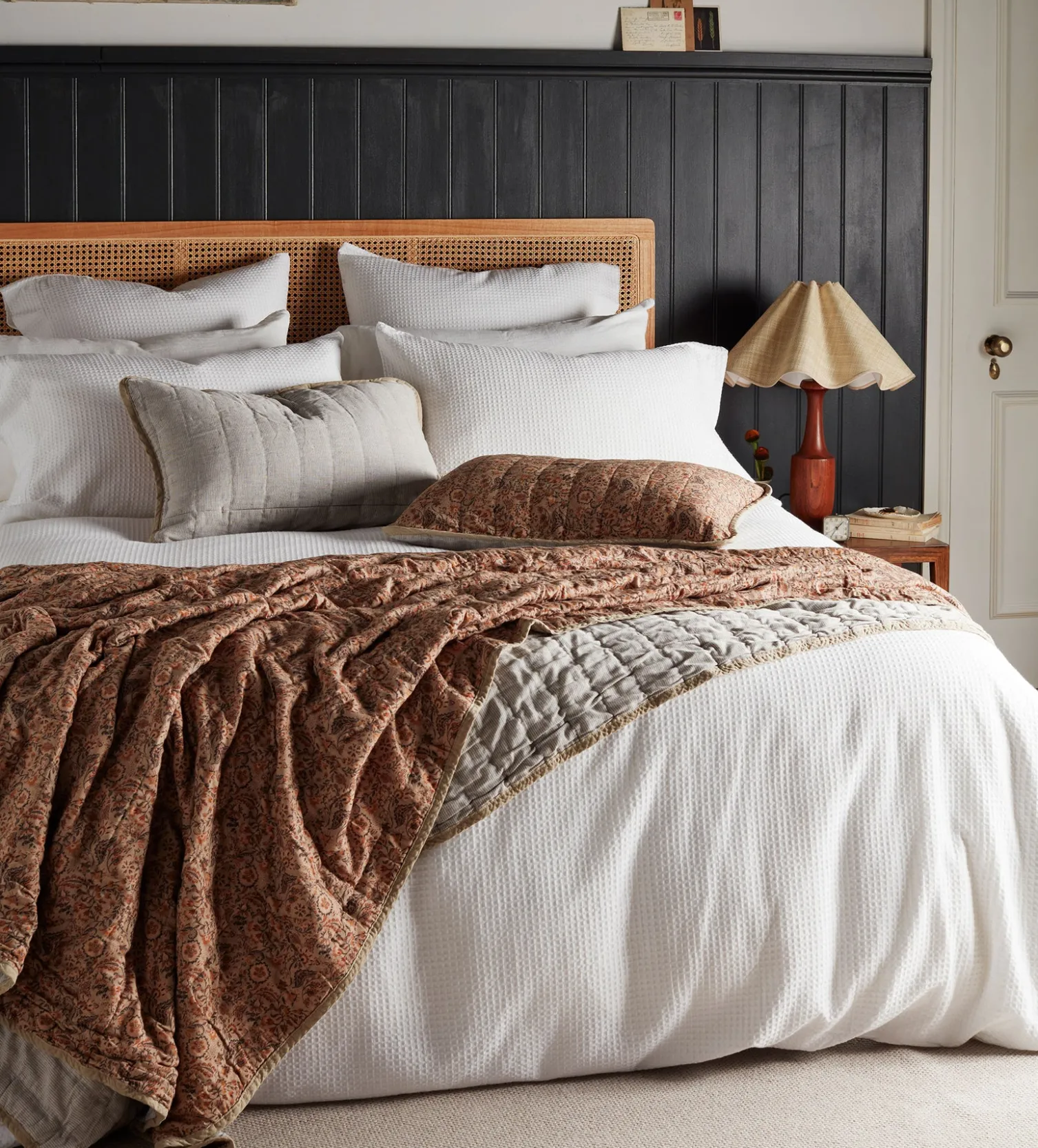 Secret Linen Store Ellie 100% Cotton Quilted Throw