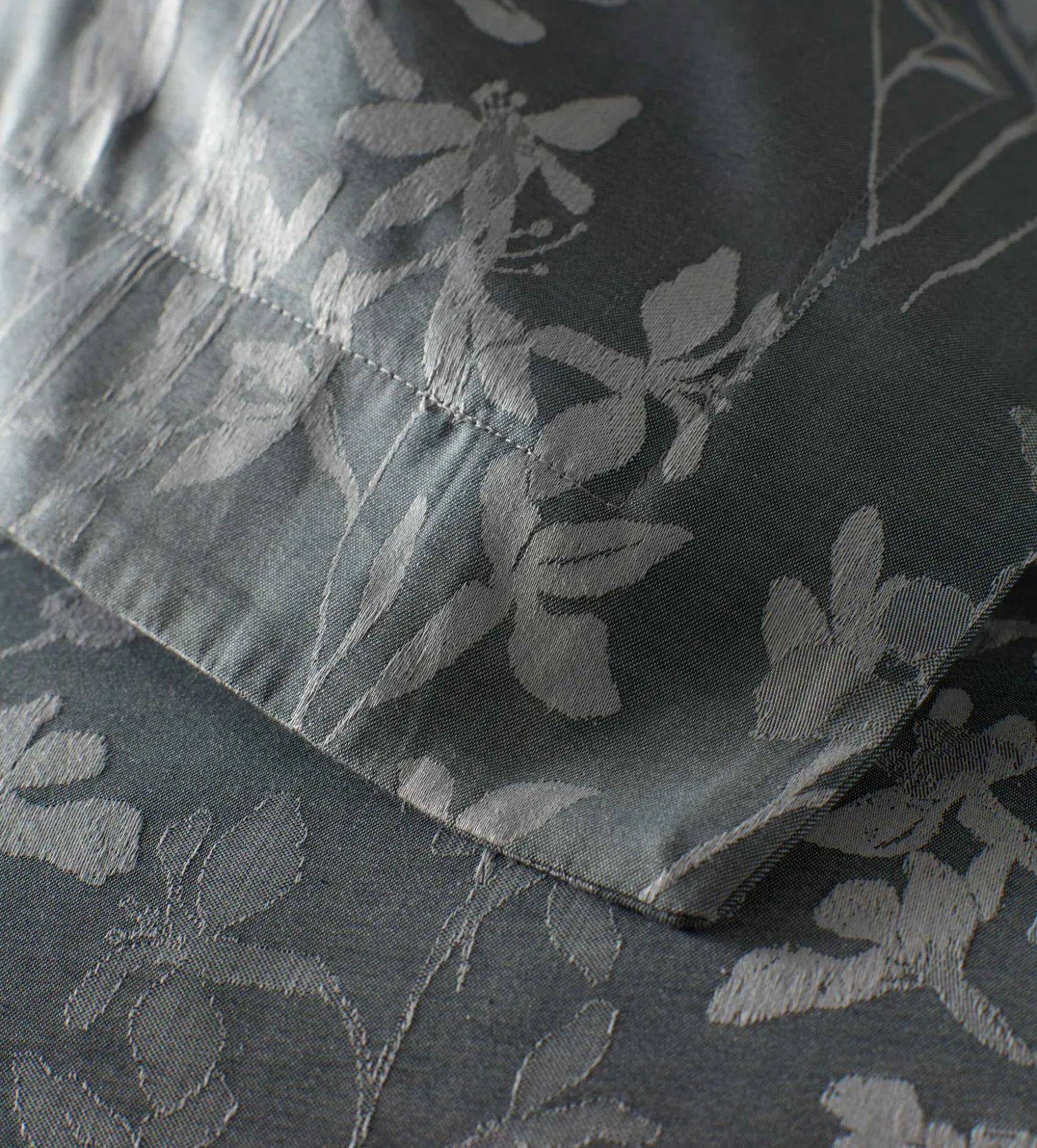 Secret Linen Store Florence Floral Jacquard 100% Cotton Pillowcase