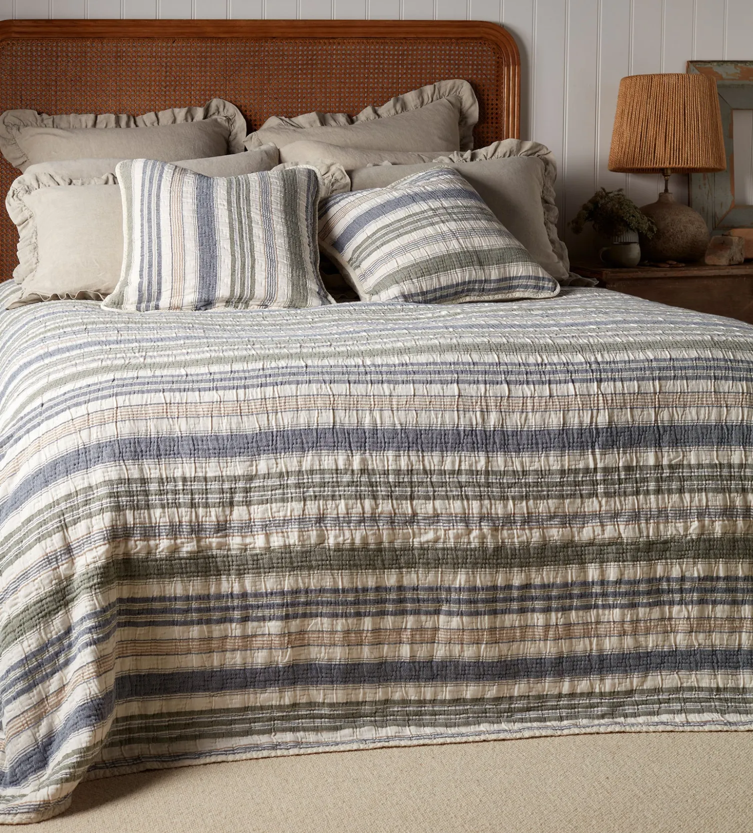 Secret Linen Store Magnus 100% Cotton Quilted Cushion Cover