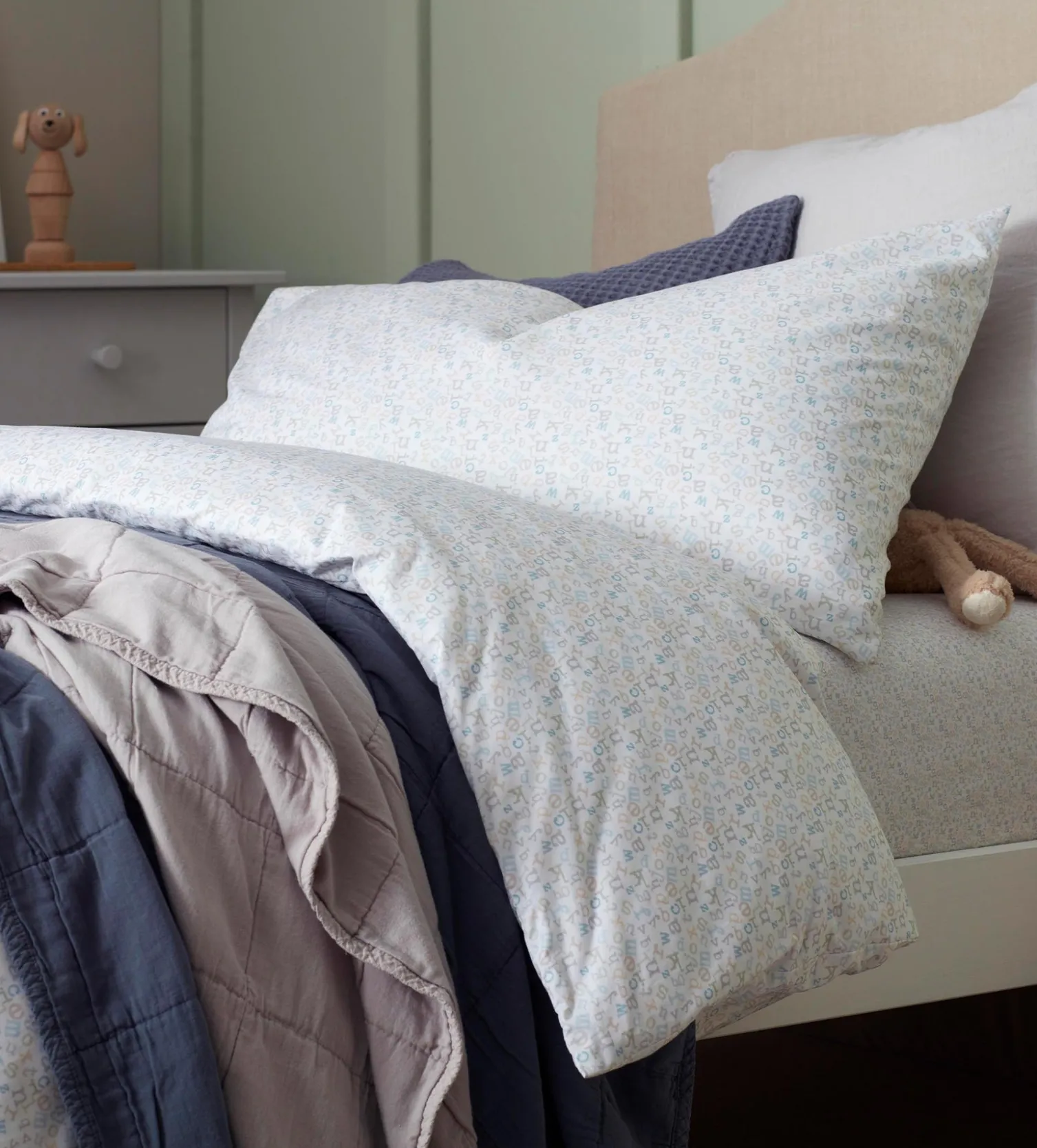 Secret Linen Store Little Finn 100% Cotton Quilted Throw