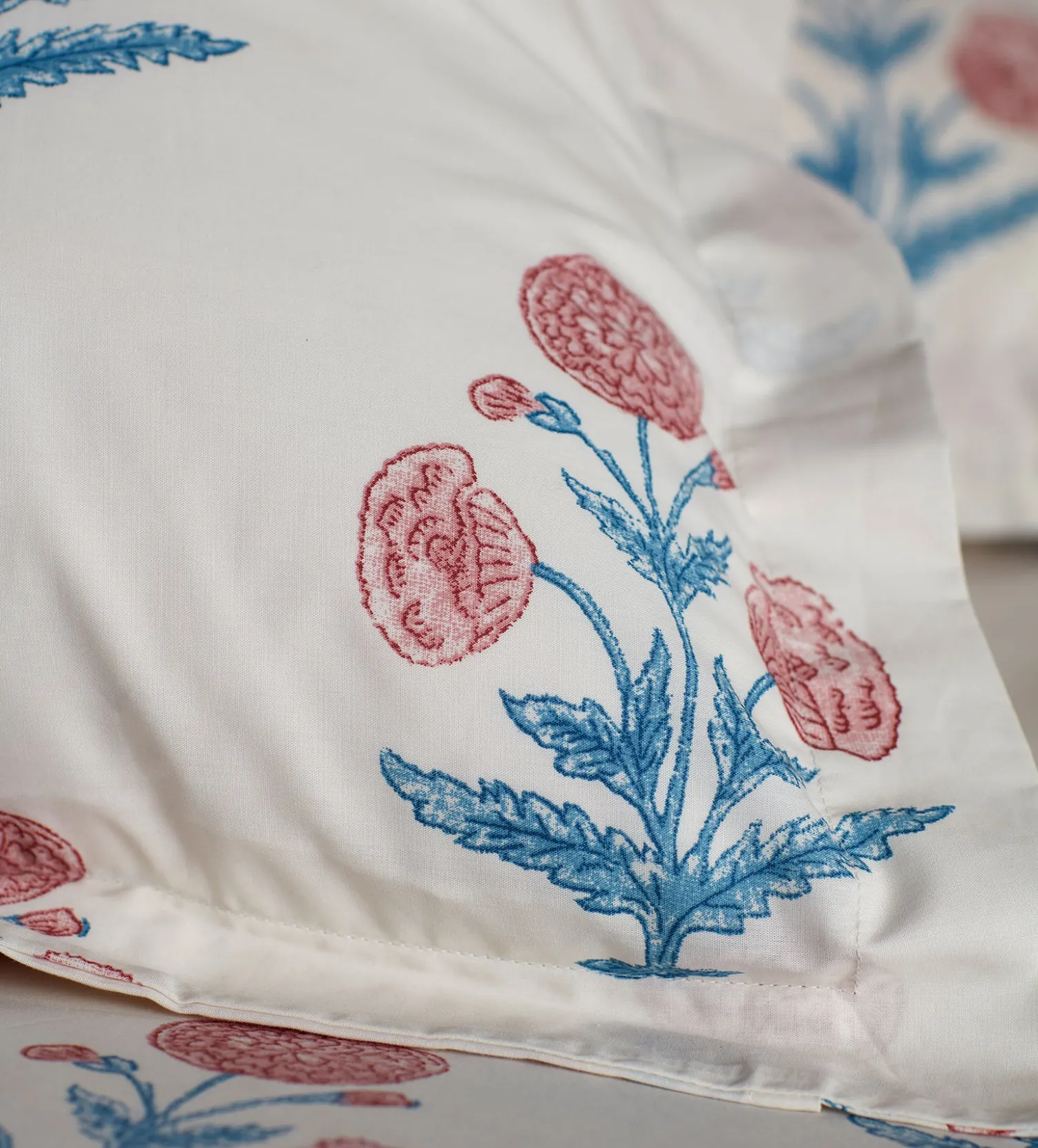 Secret Linen Store Molly Mahon Poppy 100% Cotton Oxford Pillowcase