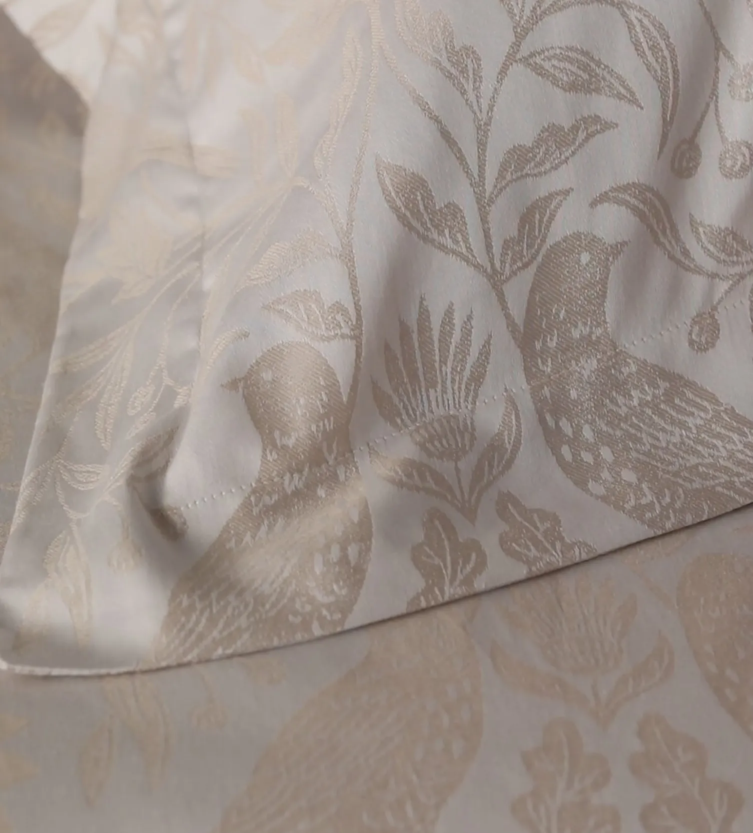 Secret Linen Store Natural Birdie Jacquard 100% Cotton Pillowcase