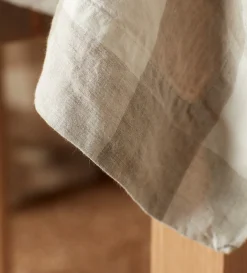 Secret Linen Store Gracie Gingham 100% Linen Tablecloth